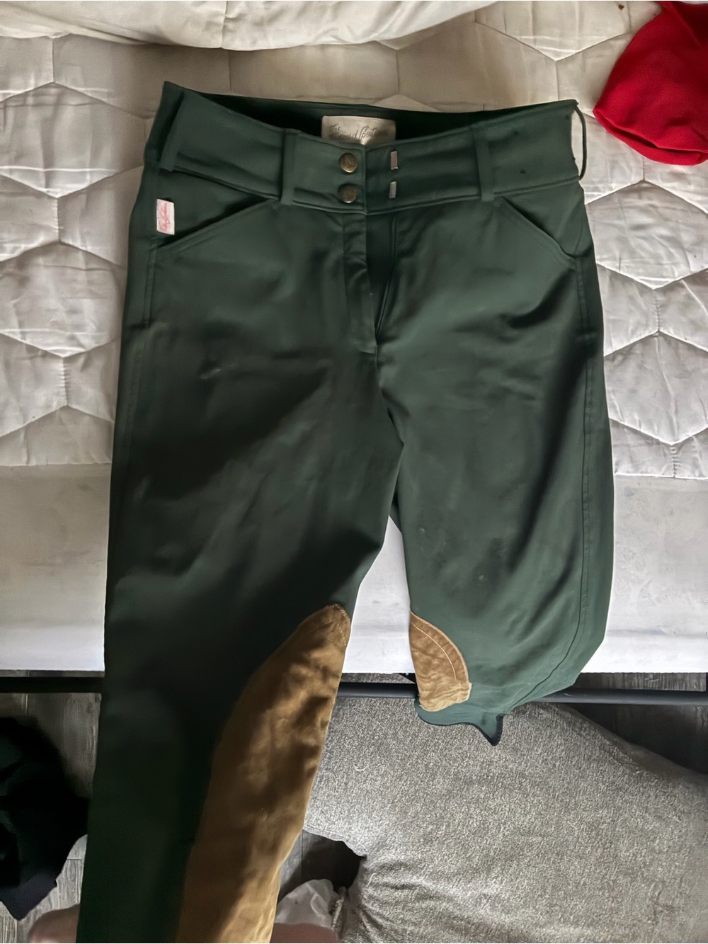 26r tailored sportsman Riding Breeches in Forest Green with Knee Patches